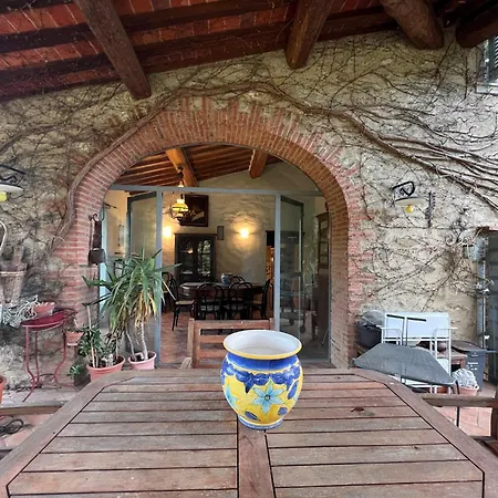 Elena Tuscany - Pool & Garden Arezzo - Ihh Villa Vitiano
